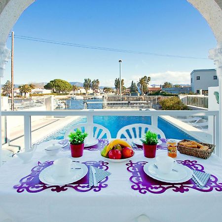Holiday Home Requesens Canal Empuriabrava Esterno foto